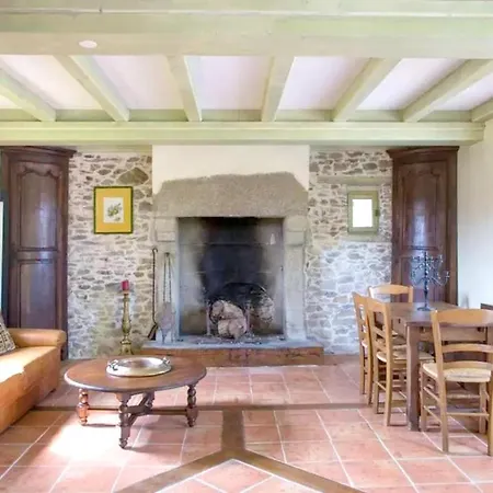 Maison Charmante à Avec Jardin Clos * Landevieille
