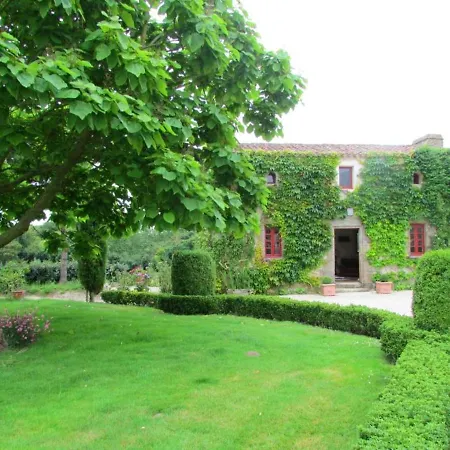 Maison Charmante A Avec Jardin Clos *