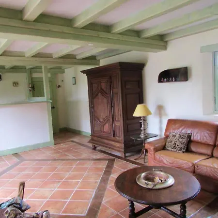 Nyaraló Maison Charmante A Avec Jardin Clos