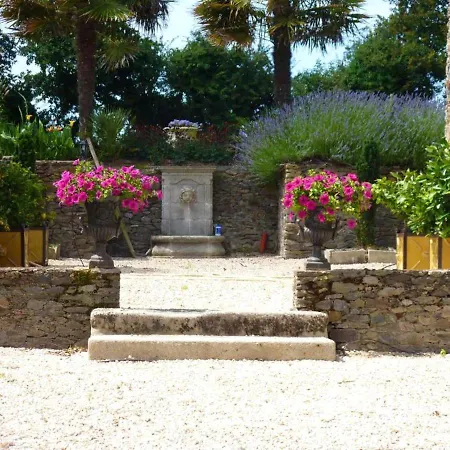 Maison Charmante A Avec Jardin Clos *