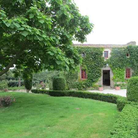 Maison Charmante A Avec Jardin Clos