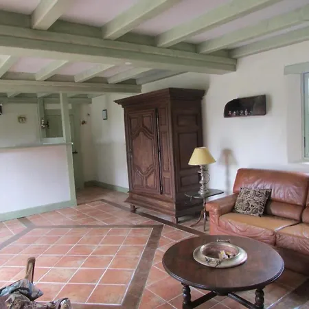 Maison Charmante à Avec Jardin Clos Landevieille
