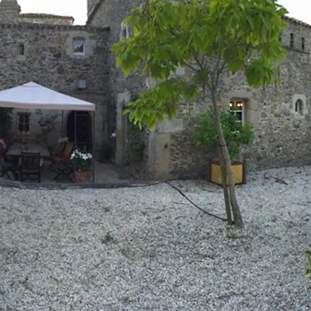 Maison Charmante à Avec Jardin Clos