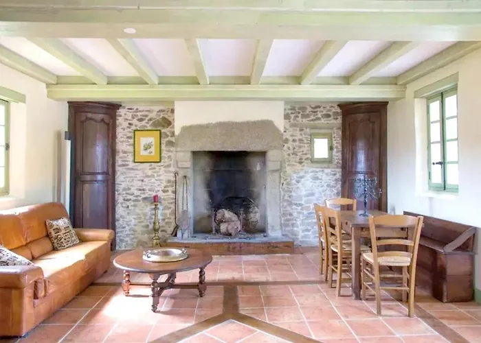 Maison De 2 Avec Jardin Clos Et Wifi A * Landevieille