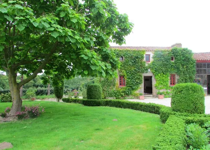 Maison De 2 Avec Jardin Clos Et Wifi A *
