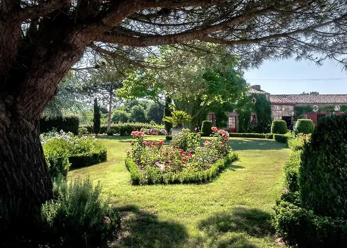Maison De 2 Avec Jardin Clos Et Wifi A Hébergement de vacances *